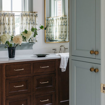 Glen Ellyn Kitchen And Bathroom Renovation