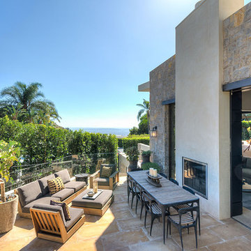 Swallow Dr. Project: Minimalist contemporary exterior