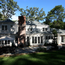 hunt house outside