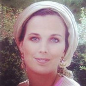 Delphine Servs foto