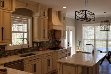 Inspiration for a large timeless kitchen remodel in Charlotte
