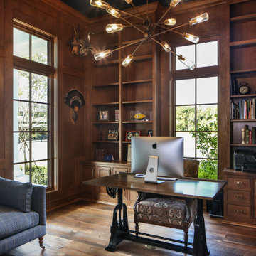 Central, LA Residence