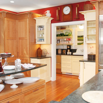 Arts & Crafts Kitchen