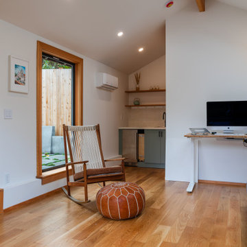 Backyard Studio Office & Wet Bar