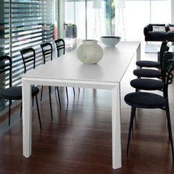 Universe table by DomItalia - Dining Tables