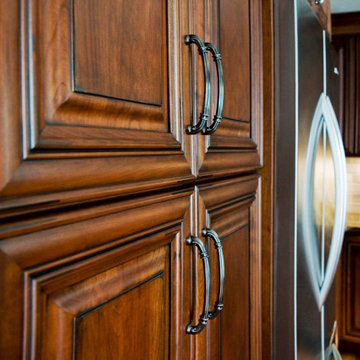 ULTIMO- Artesia in Toffee with Ebony Glaze and Cottage Distressing on Cherry