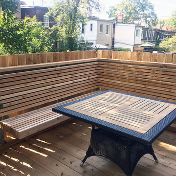 Dundas Deck
