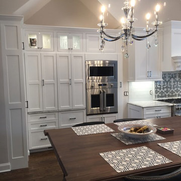Custom kitchen shaker door style, full overlay Artic white