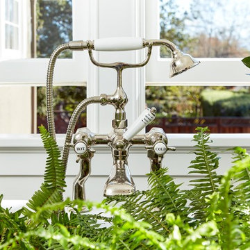 Colonial Revival