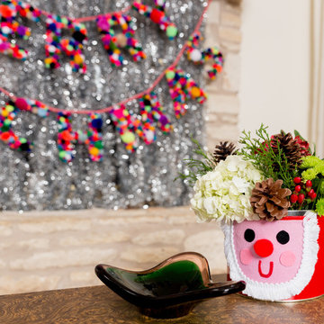My Houzz: An Austin Stylist’s Technicolor Christmas Home