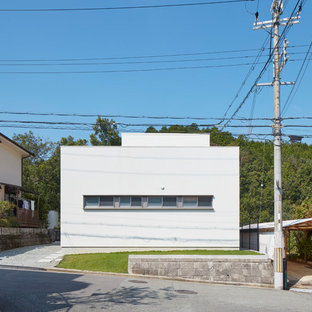 大阪のモダンスタイルのおしゃれな白い家 (陸屋根) の写真