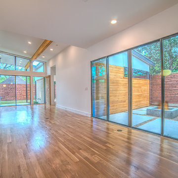 8612 Redondo, Dallas TX