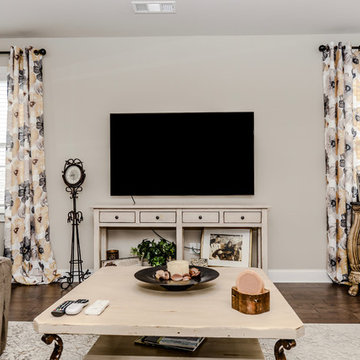 Earth Tones, Gold Tones & Copper = HOME!