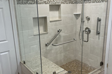 Bathroom - traditional bathroom idea