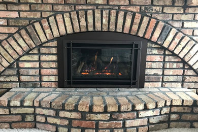 Example of a classic living room design in Minneapolis