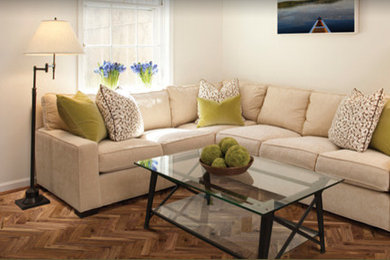Design ideas for a medium sized traditional living room in Atlanta.