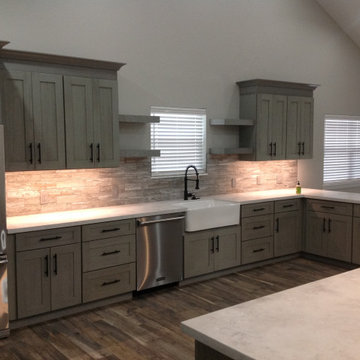 West Main Project - Heather Grey Shaker Cabinets, Marsala 8125 Quartz