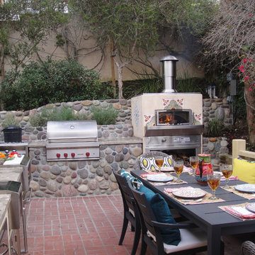 Inviting Outdoor Kitchen