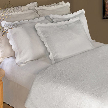 Majestic Coverlet & Shams
