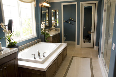 Inspiration for a transitional bathroom remodel in New York