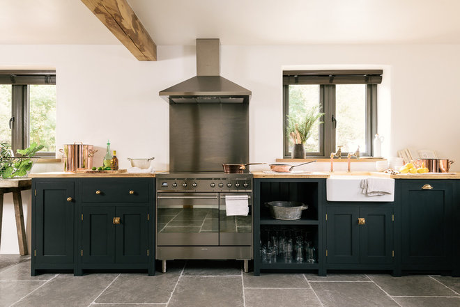 Farmhouse Kitchen by deVOL Kitchens