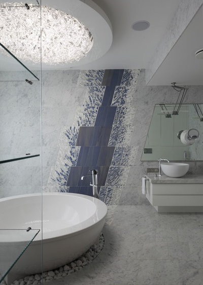 Современный Ванная комната by Meralstudio