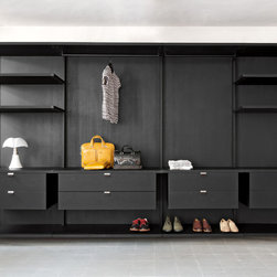 CLOSETS - Bedroom Furniture