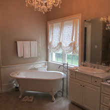 French Country Cottage Bathroom