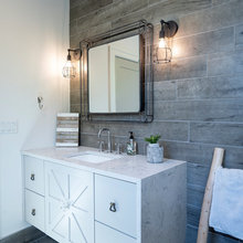 1/2 Bath