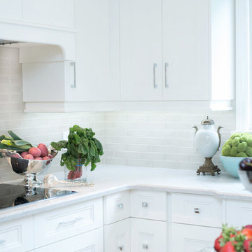 Chic White Kitchen