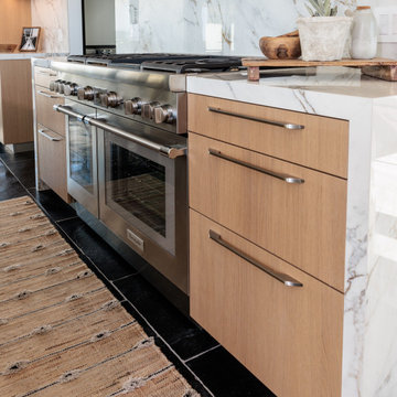 Pebble Dr, Corona Del Mar - Chic Design Group Collection 2022
