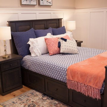Hartford TV Bed with Driftwood Finish