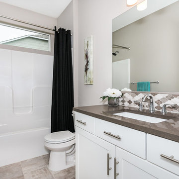 Paul Gray Homes 916 Ledgestone