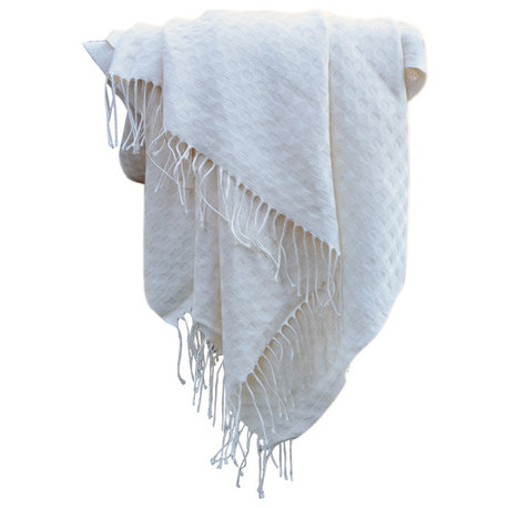 100% Bamboo Throw Blanket, 59”x 75”, Vai003