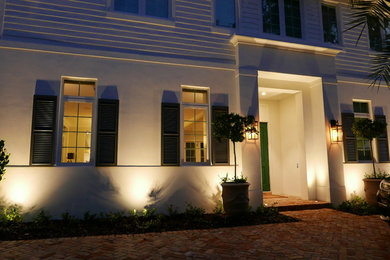 Mid-sized ornate home design photo in Miami