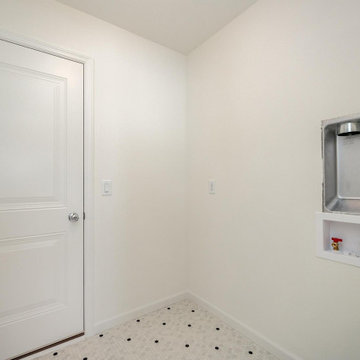 8815 Middlebury Ct. NE, Cedar Rapids