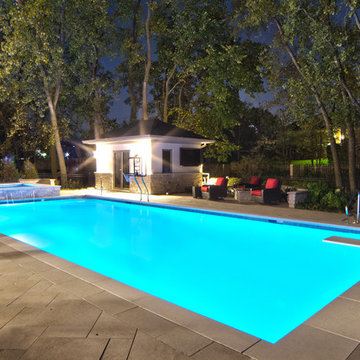 Deerfield, IL Swimming Pool and Raised Hot Tub