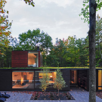 pleated house