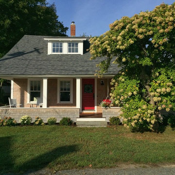 Touisset Small-House Renovation/Addition