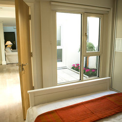 Pembroke Cottage - Windows