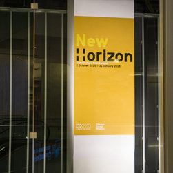 New Horizon Display Table - Products