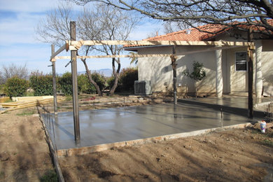 Example of a minimalist home design design in Phoenix