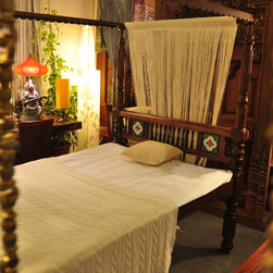Valayapatti Teakwood 4 post Bed - Canopy Beds