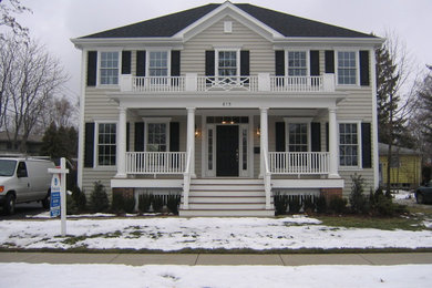Inspiration for a timeless exterior home remodel in Chicago