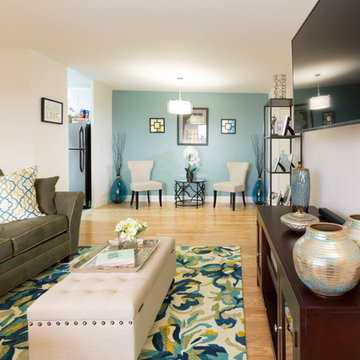 Brooklyn Condo - Living and Dining Area