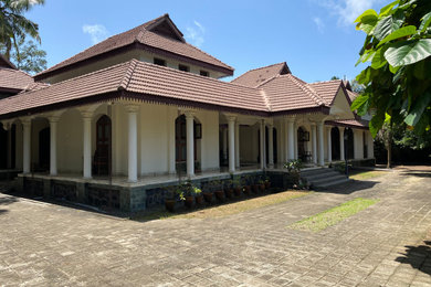 Angaadi Veedu - Traditional Home