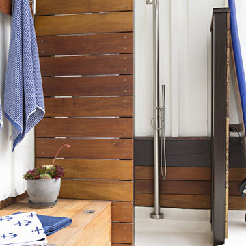 Seaside Midcentury