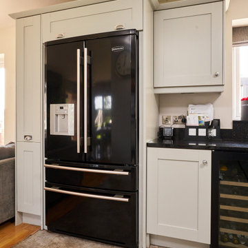 Approved Used Kitchen, Large Painted Shaker, Neptune Stools, Rangemaster Oven