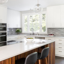 Kitchen & Island