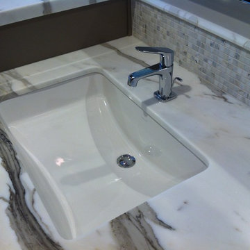 Marble and  Limestone Bathrooms